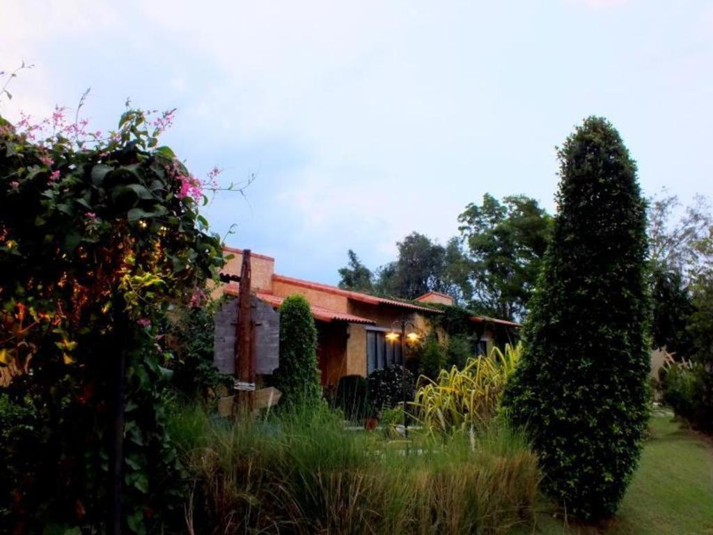 Villa Tuscany Country Resort Suan Phueng Luaran gambar