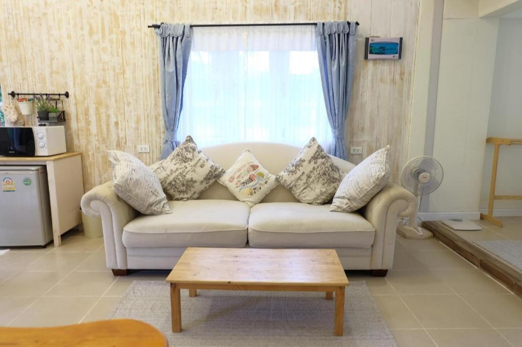 Villa Tuscany Country Resort Suan Phueng Luaran gambar