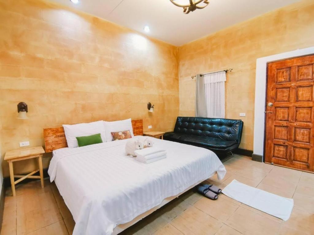 Villa Tuscany Country Resort Suan Phueng Luaran gambar